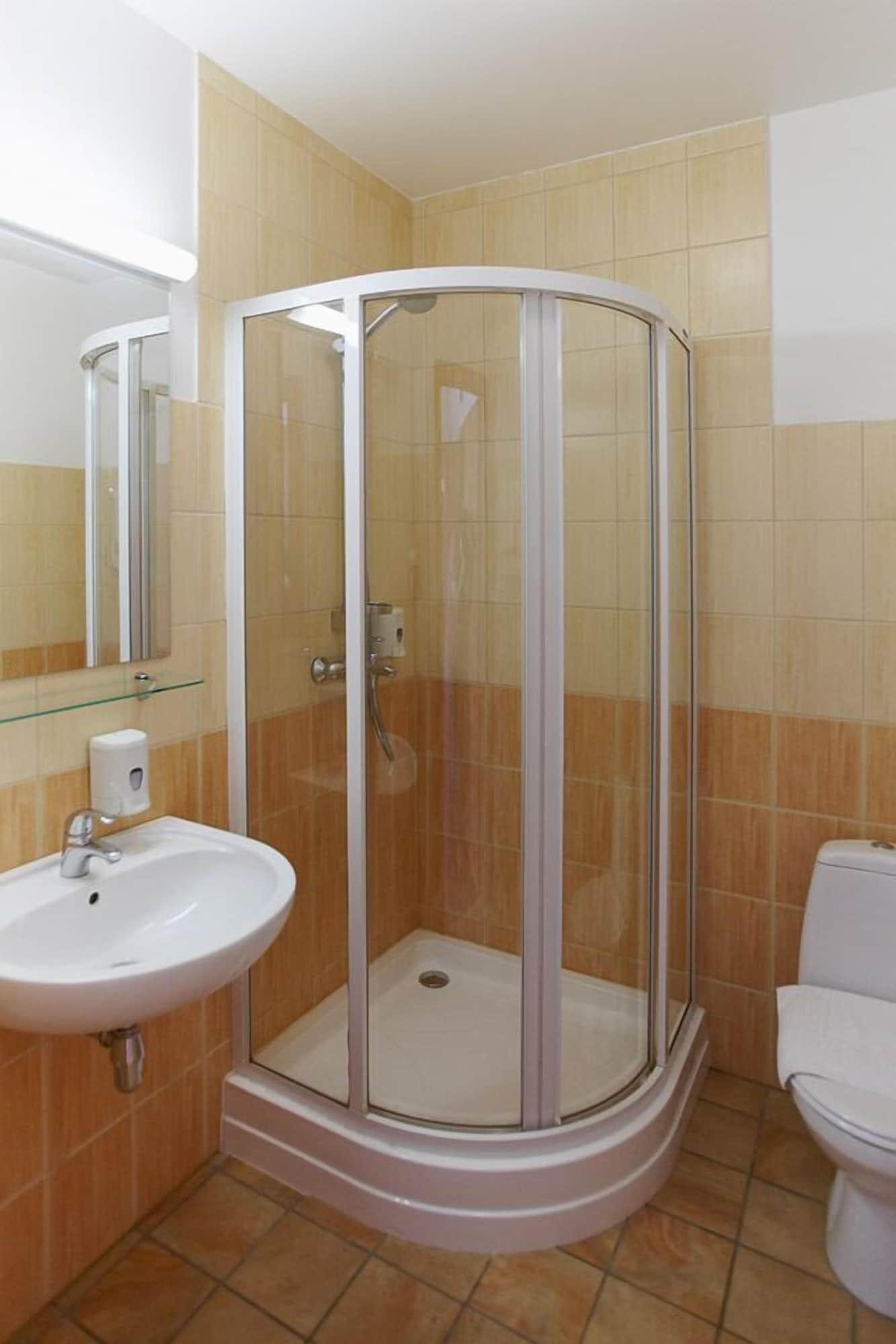 Отель Edvards 3*